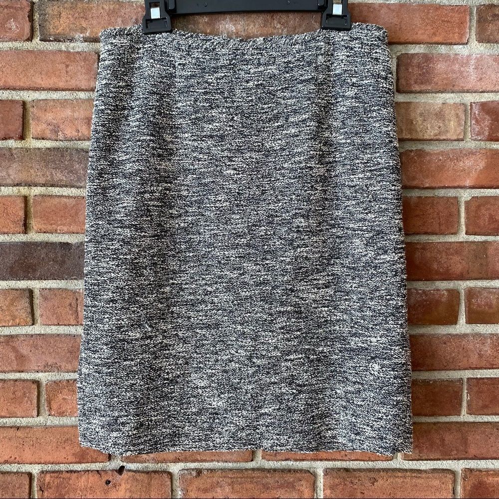 Calvin Klein Gray Tweed Pencil Skirt Size 10
